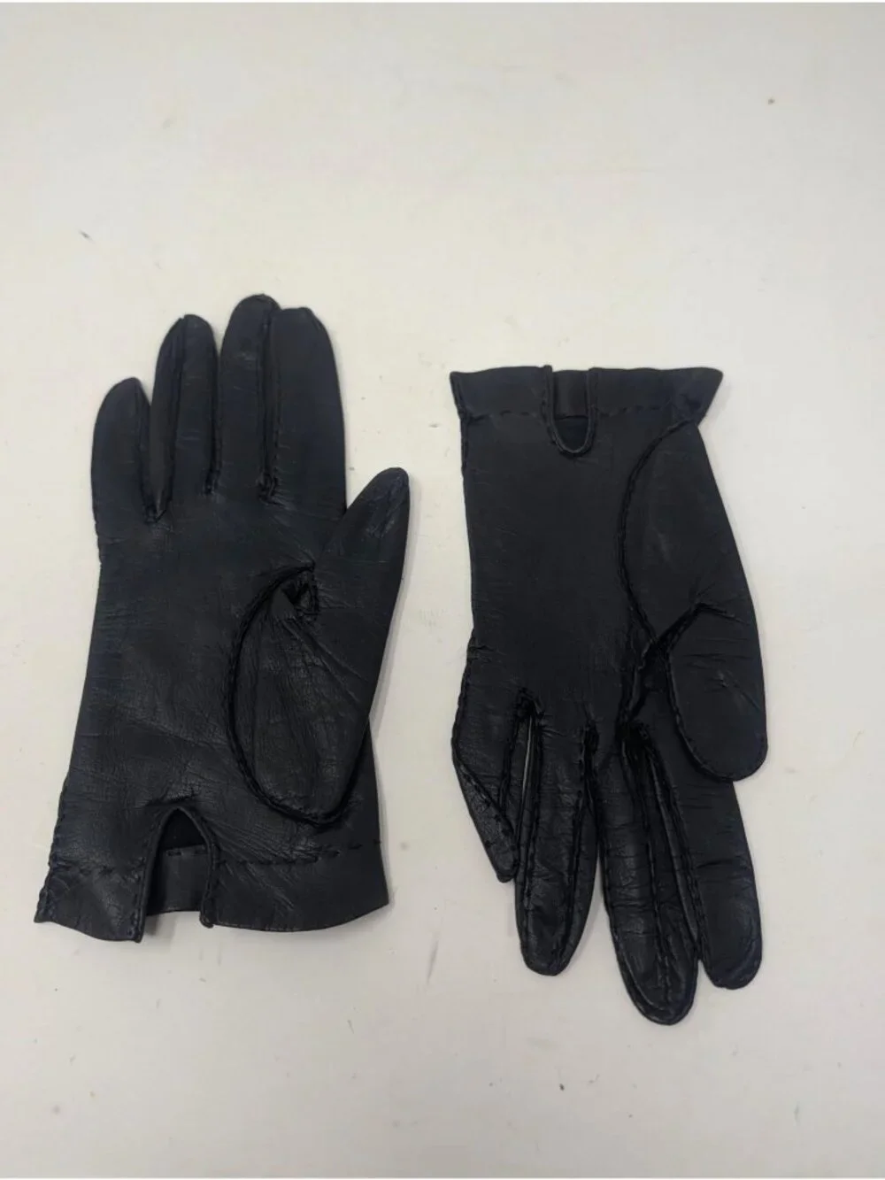 Vintage Black Leather Gloves X Small Perforated
